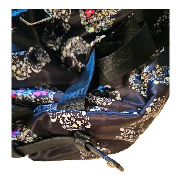 MMS DESIGN STUDIO Black Skull Satin Backpack‎ - Picture 7 of 10